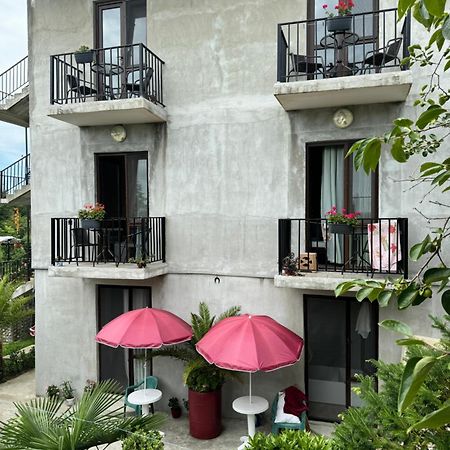 Family Hotel Our House Tsikhisdziri Εξωτερικό φωτογραφία