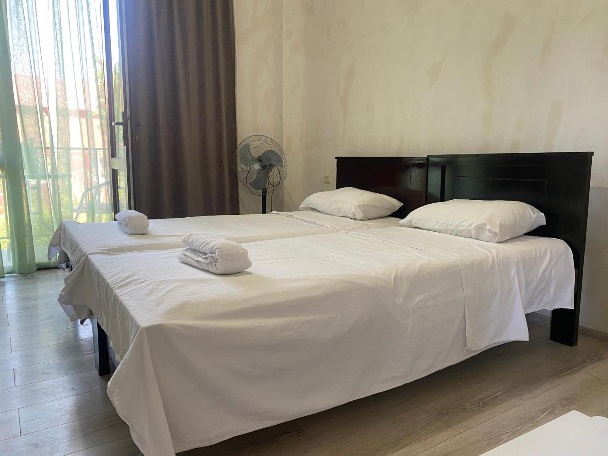 Family Hotel Our House Tsikhisdziri Εξωτερικό φωτογραφία
