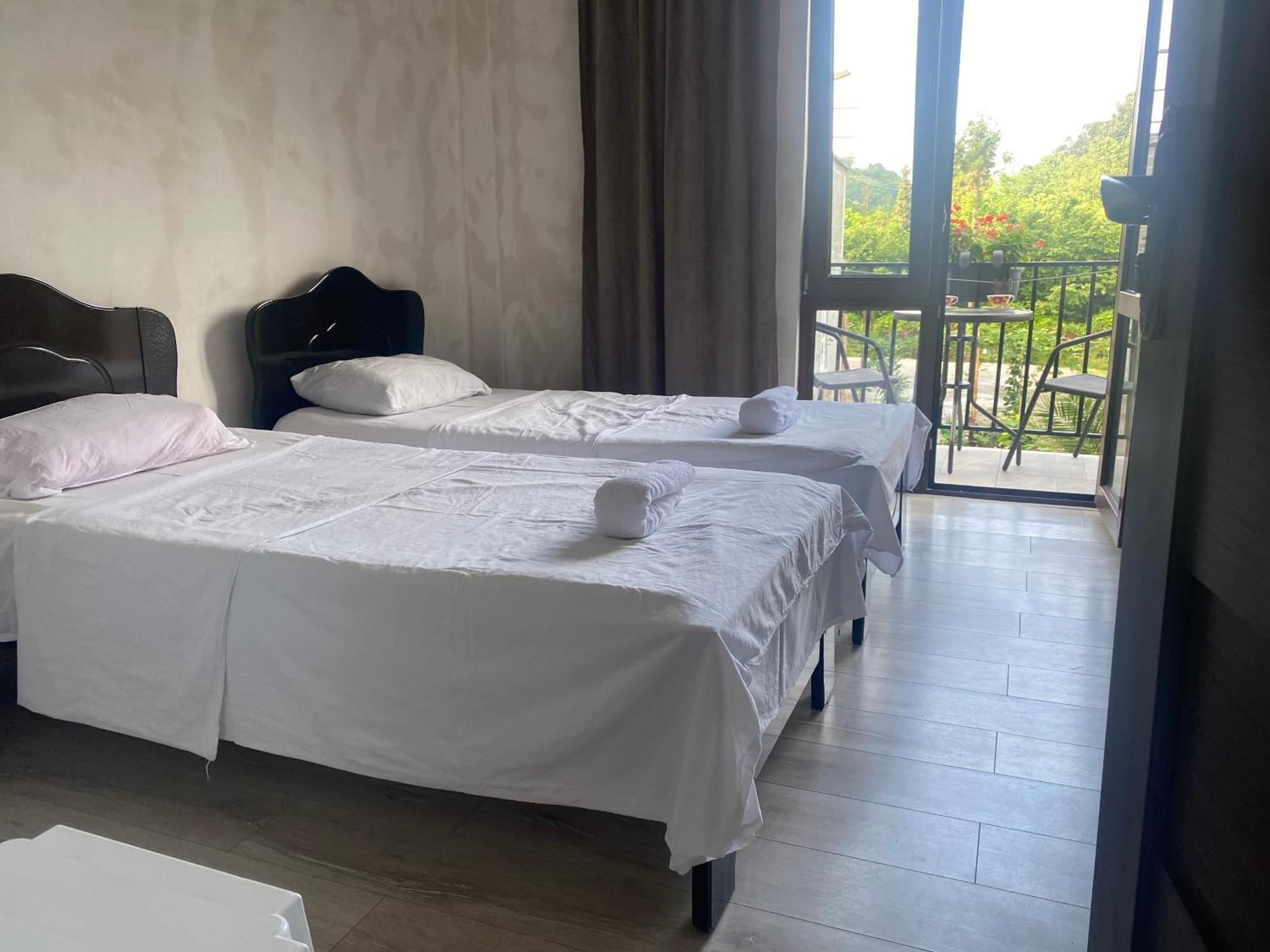 Family Hotel Our House Tsikhisdziri Εξωτερικό φωτογραφία