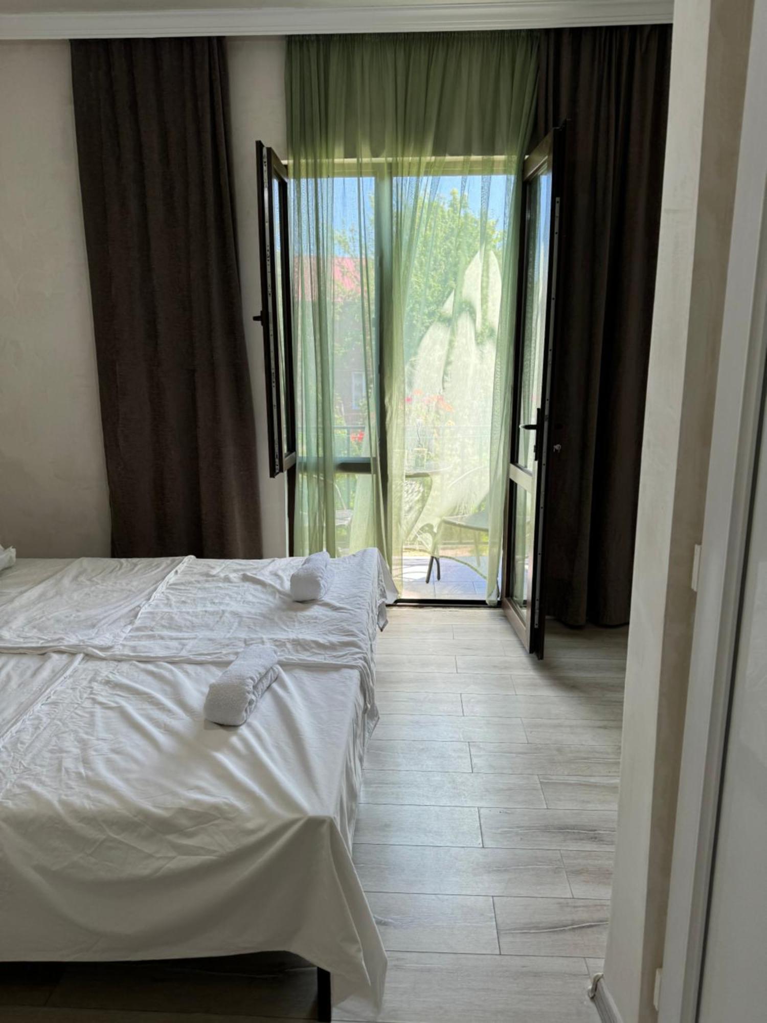 Family Hotel Our House Tsikhisdziri Εξωτερικό φωτογραφία
